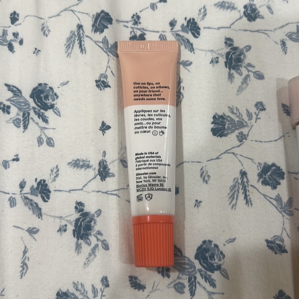 GLOSSIER BUNDLE - Picture 5 of 7